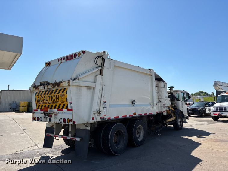 image for item DV4332 2019 Autocar Xpeditor refuse truck