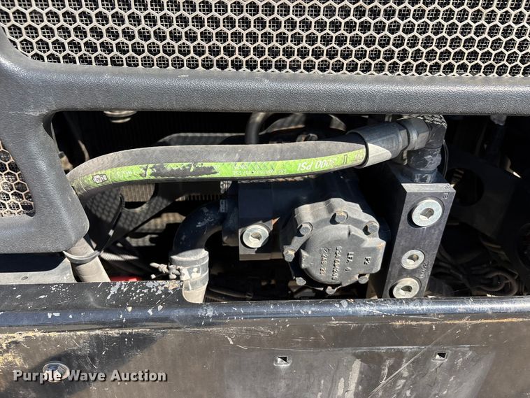 image for item DV4332 2019 Autocar Xpeditor refuse truck