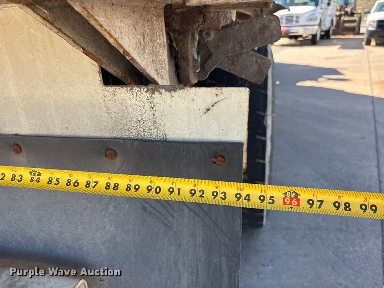 image for item DV4332 2019 Autocar Xpeditor refuse truck