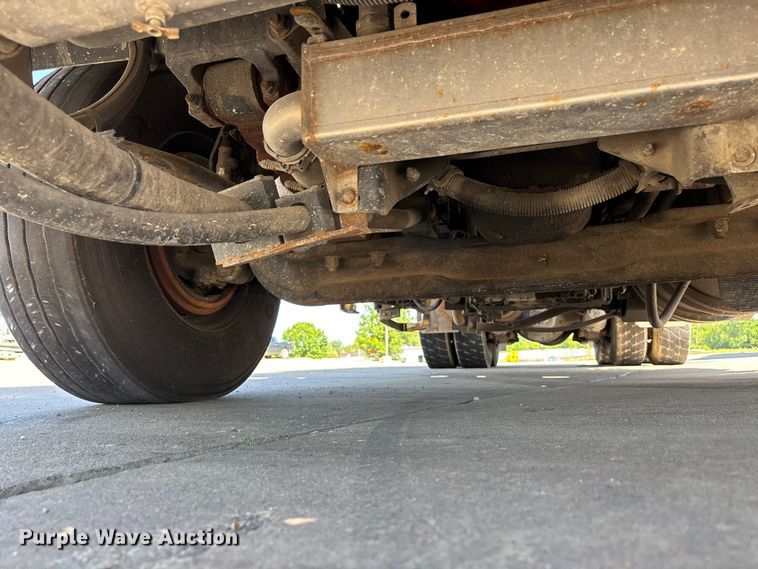image for item DV4332 2019 Autocar Xpeditor refuse truck