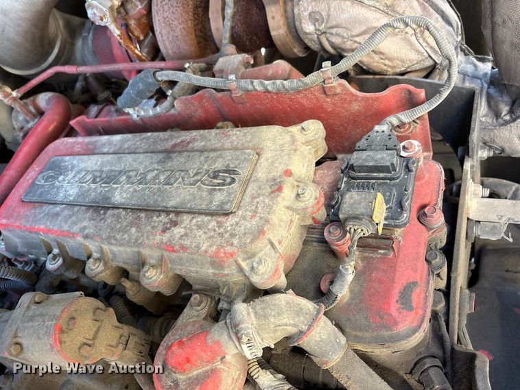 image for item DV4332 2019 Autocar Xpeditor refuse truck