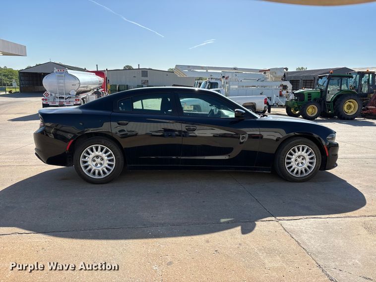 image for item DV4334 2017 Dodge Charger Police 