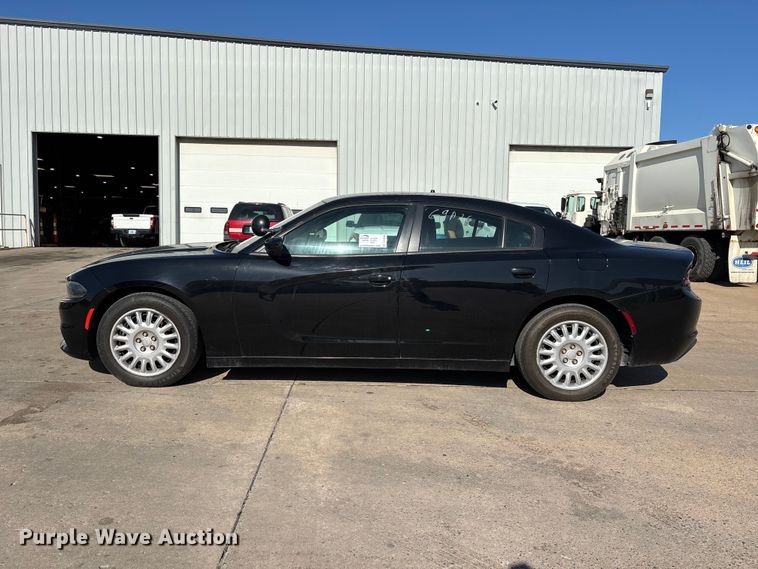 image for item DV4334 2017 Dodge Charger Police 