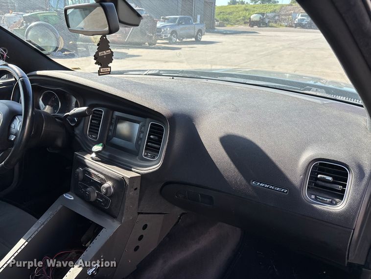 image for item DV4334 2017 Dodge Charger Police 