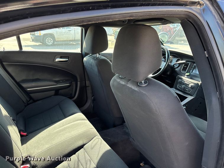 image for item DV4334 2017 Dodge Charger Police 