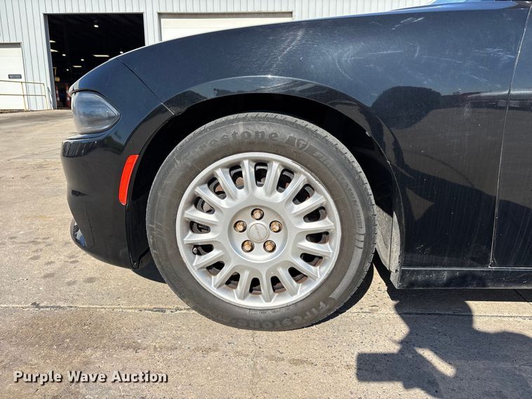 image for item DV4334 2017 Dodge Charger Police 