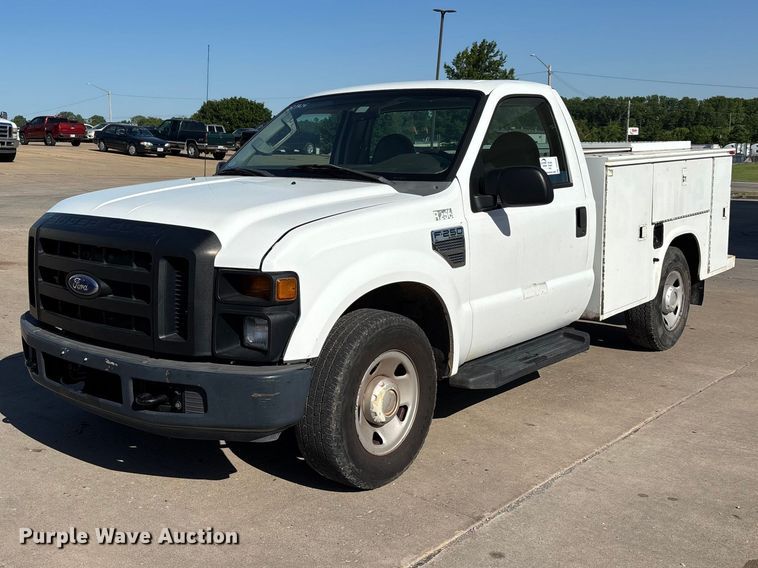 image for item DV4335 2008 Ford F250 Super Duty utility bed pickup truck