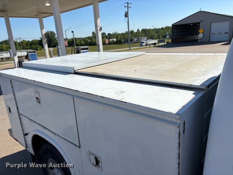 image for item DV4335 2008 Ford F250 Super Duty utility bed pickup truck