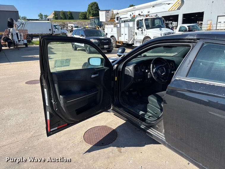 image for item DV4336 2017 Dodge Charger Police 