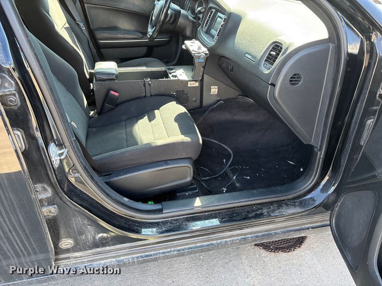 image for item DV4336 2017 Dodge Charger Police 
