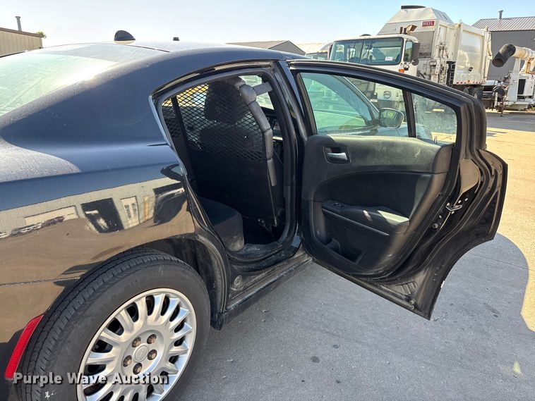 image for item DV4336 2017 Dodge Charger Police 