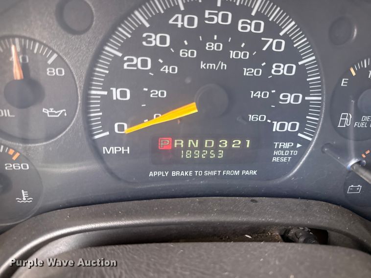image for item DZ4458 2001 GMC Savana school bus