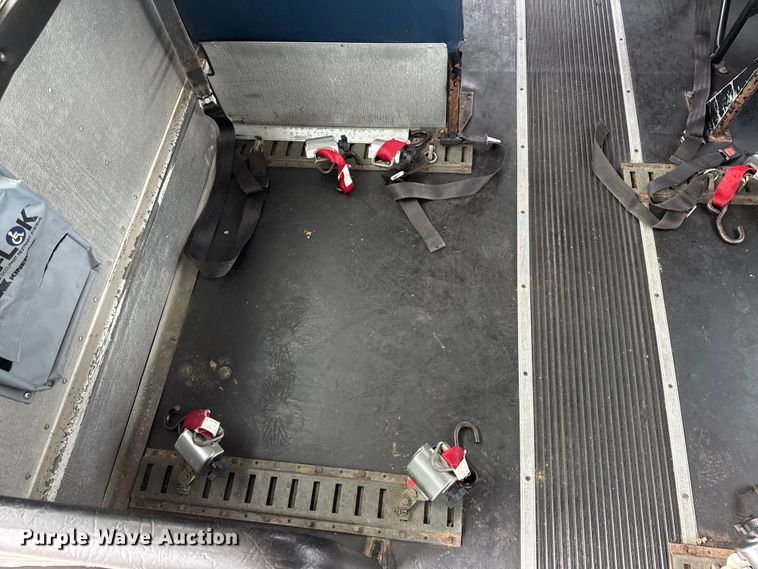 image for item DZ4458 2001 GMC Savana school bus