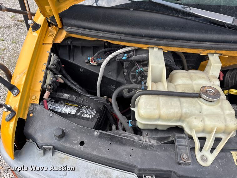 image for item DZ4458 2001 GMC Savana school bus
