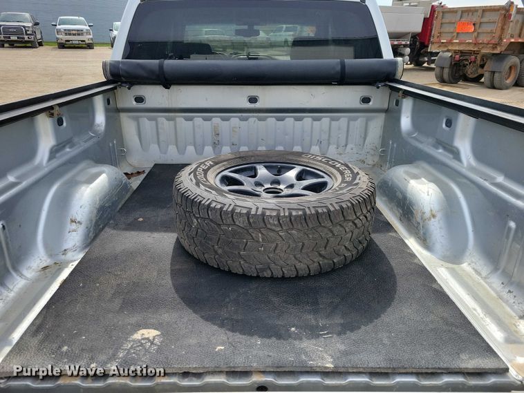 image for item DZ7091 2015 Chevrolet Silverado 1500 Crew Cab pickup truck