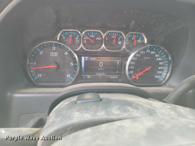 image for item DZ7091 2015 Chevrolet Silverado 1500 Crew Cab pickup truck