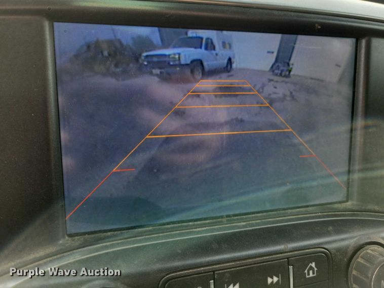 image for item DZ7091 2015 Chevrolet Silverado 1500 Crew Cab pickup truck