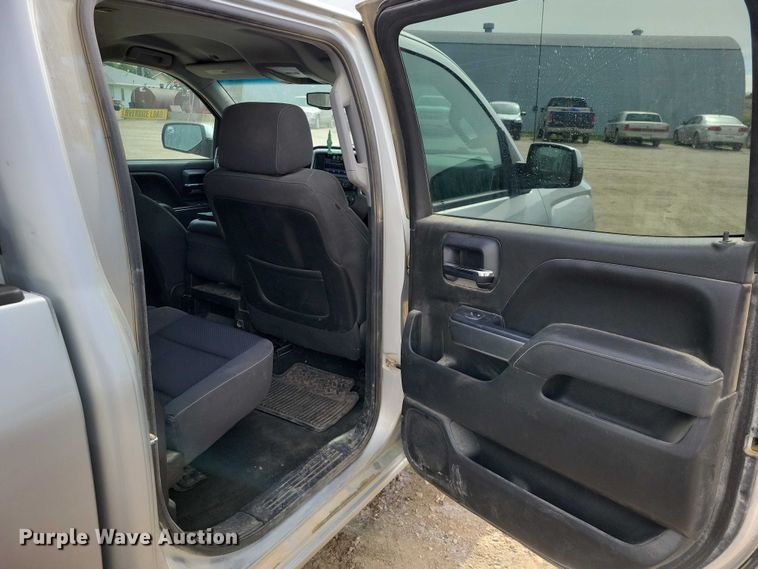 image for item DZ7091 2015 Chevrolet Silverado 1500 Crew Cab pickup truck