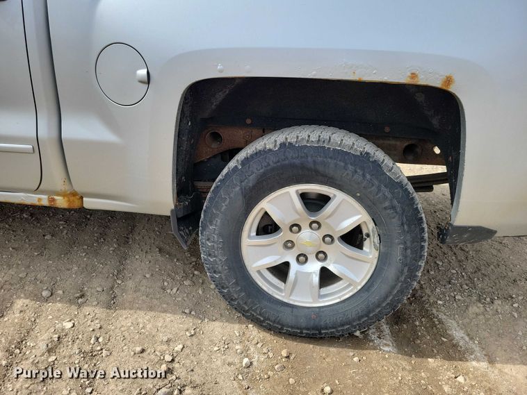 image for item DZ7091 2015 Chevrolet Silverado 1500 Crew Cab pickup truck