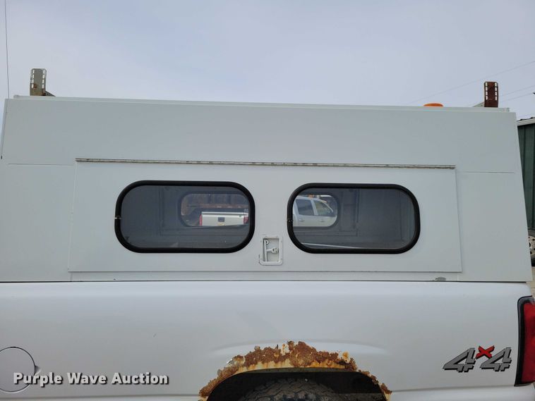 image for item DZ7092 2005 Chevrolet Silverado 1500 pickup truck