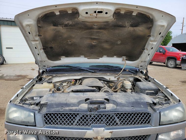image for item DZ7092 2005 Chevrolet Silverado 1500 pickup truck