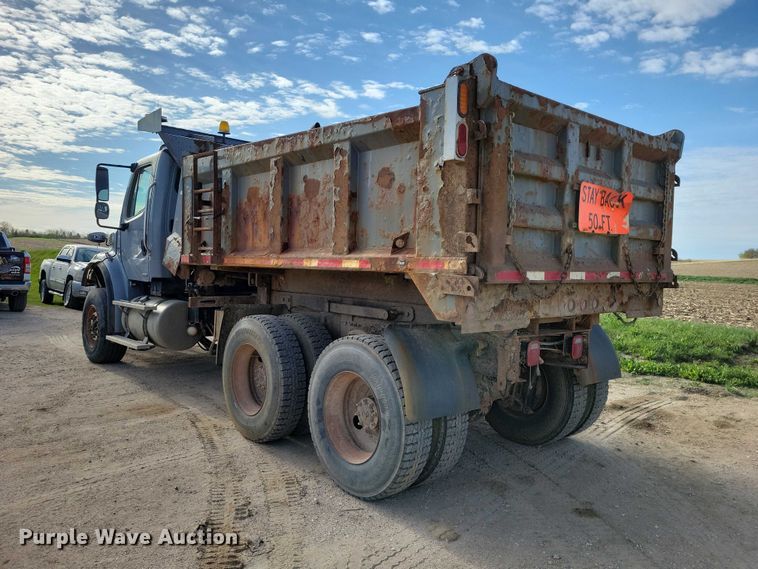 image for item DZ7094 2010 Freightliner Business Class M2 dump truck