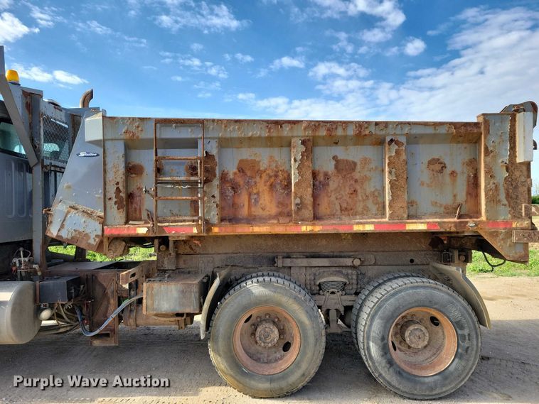 image for item DZ7094 2010 Freightliner Business Class M2 dump truck