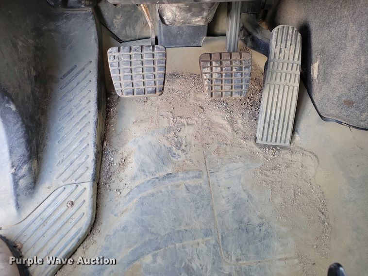 image for item DZ7094 2010 Freightliner Business Class M2 dump truck
