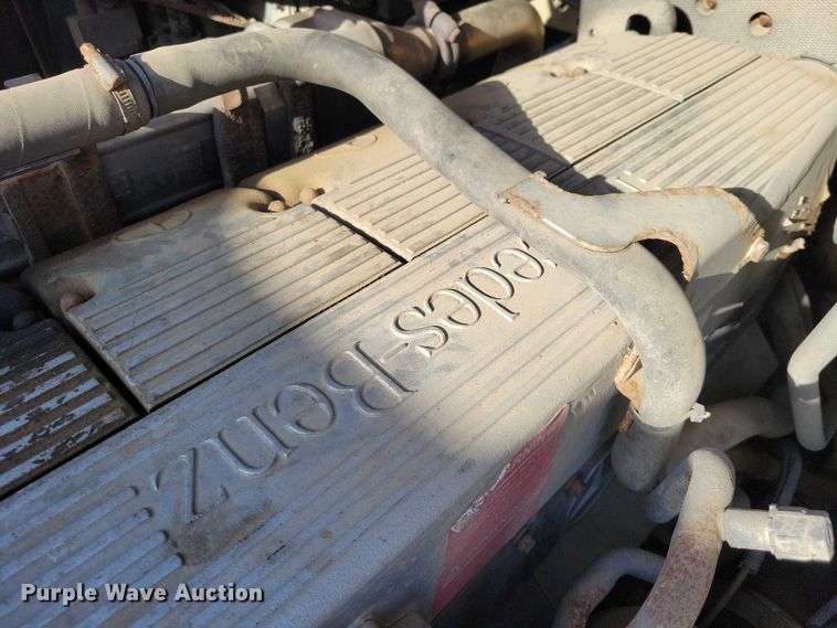 image for item DZ7094 2010 Freightliner Business Class M2 dump truck