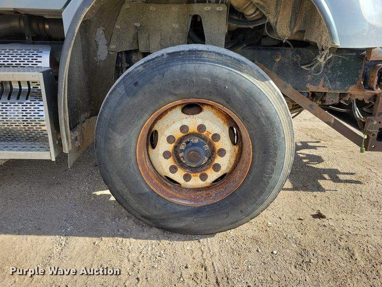 image for item DZ7094 2010 Freightliner Business Class M2 dump truck
