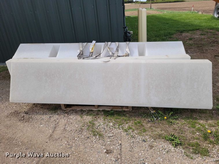 image for item DZ7096 (4) salt brine tanks