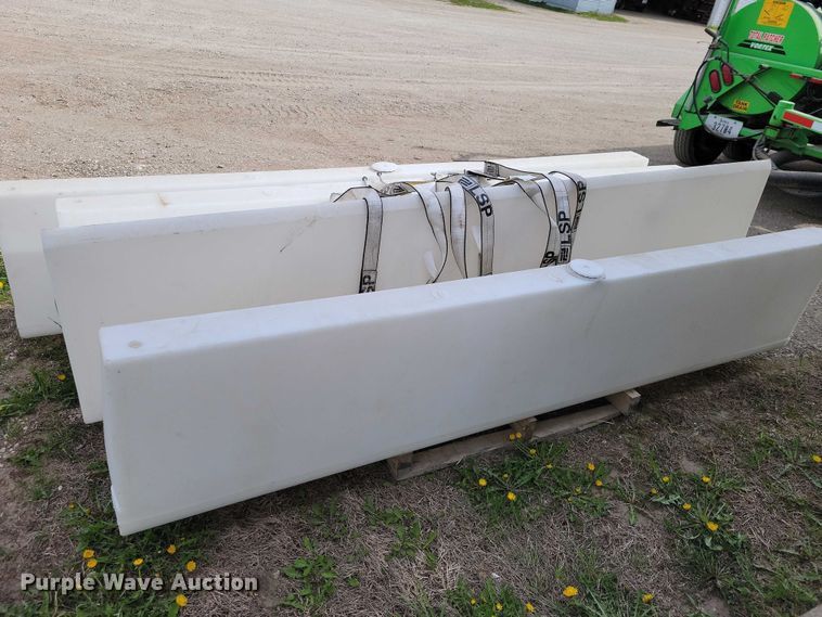 image for item DZ7096 (4) salt brine tanks