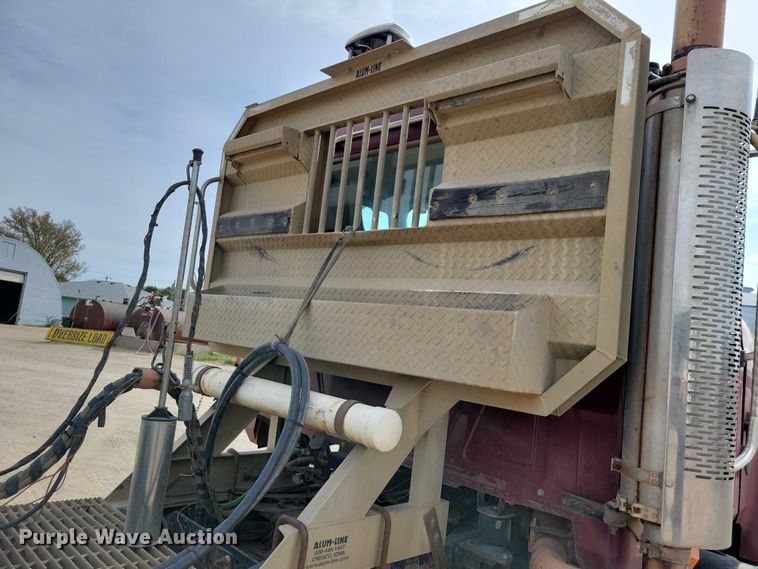 image for item DZ7097 2004 Mack CV713 semi truck