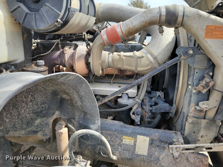 image for item DZ7097 2004 Mack CV713 semi truck