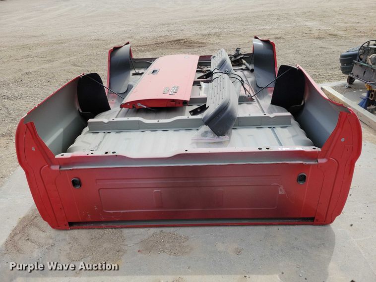 image for item DZ7098 Ford F250 pickup truck bed