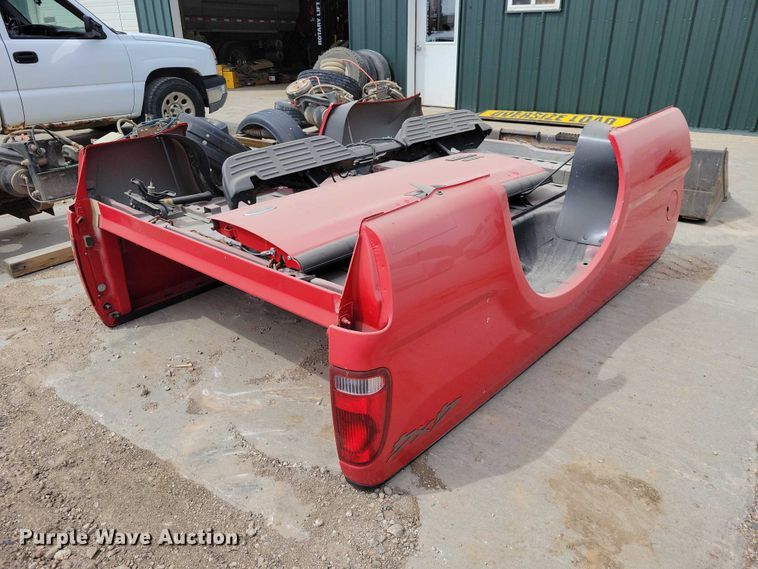 image for item DZ7098 Ford F250 pickup truck bed