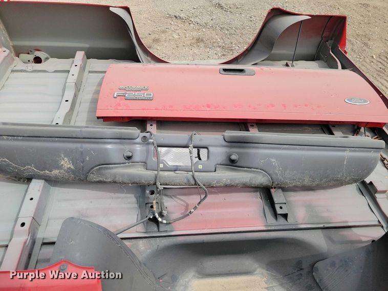image for item DZ7098 Ford F250 pickup truck bed