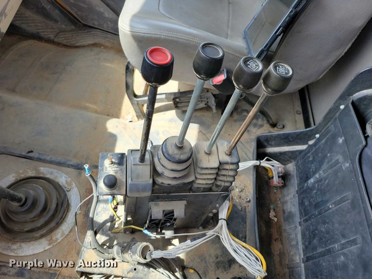 image for item DZ7100 2010 Freightliner Business Class M2 dump truck