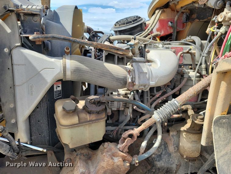 image for item DZ7100 2010 Freightliner Business Class M2 dump truck