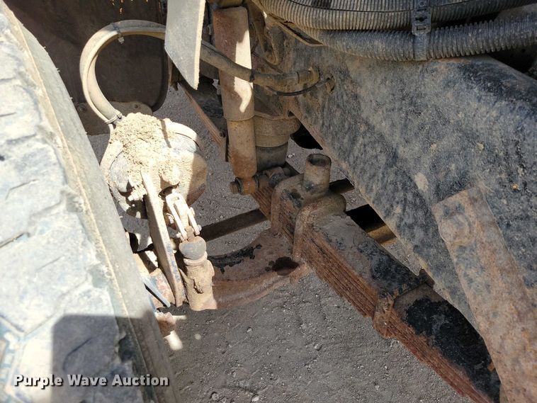 image for item DZ7100 2010 Freightliner Business Class M2 dump truck