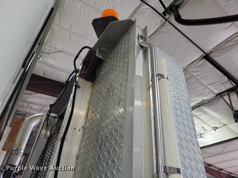 image for item DZ7102 Alum-Line Inc Cabguard headache rack 