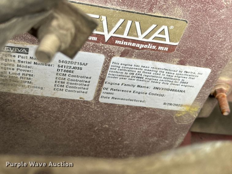 image for item EA2341 2003 International 4300 utility / service truck