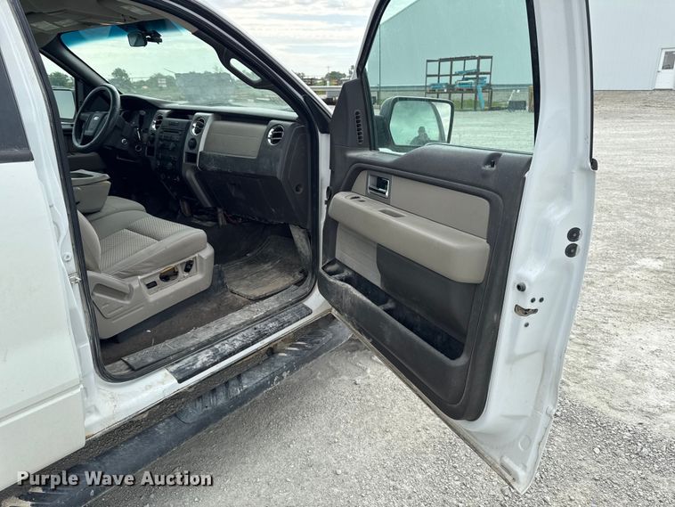 image for item EA2343 2010 Ford F150 Crew Cab pickup truck