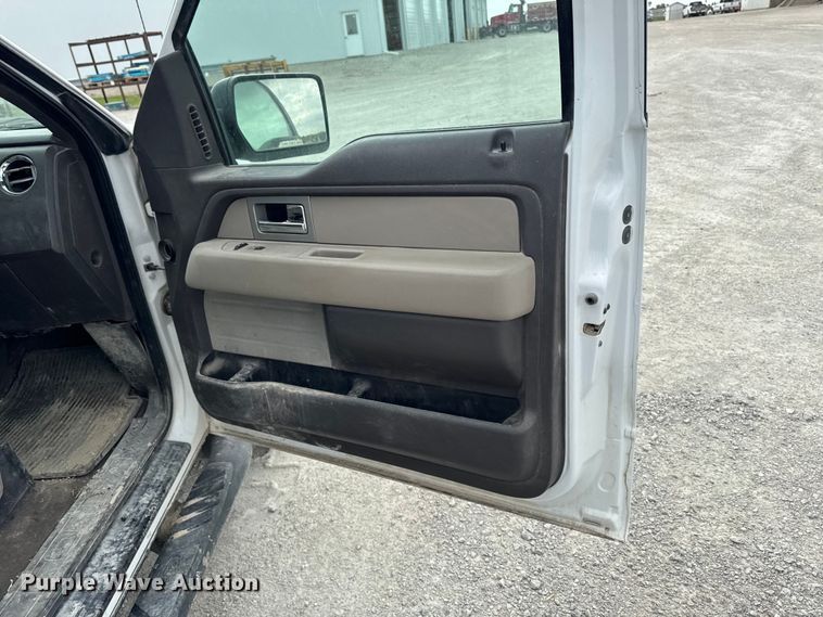 image for item EA2343 2010 Ford F150 Crew Cab pickup truck