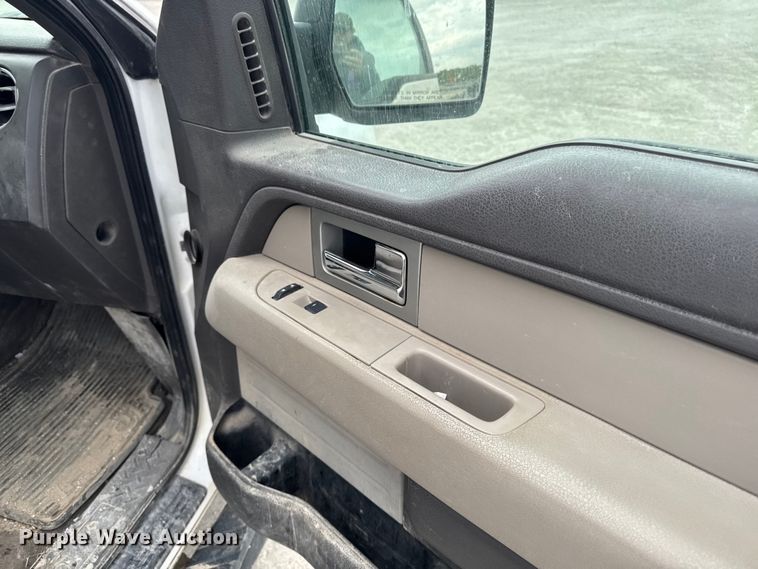 image for item EA2343 2010 Ford F150 Crew Cab pickup truck