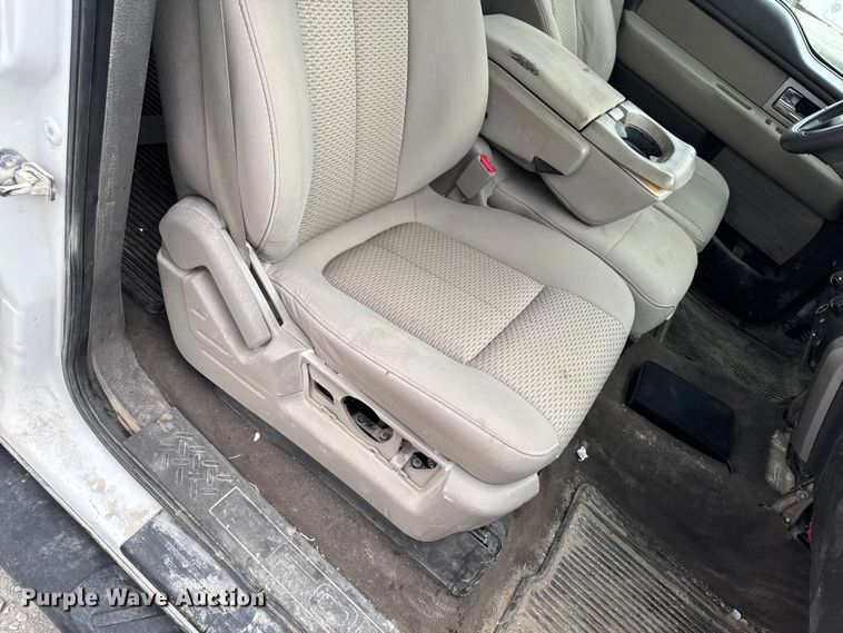 image for item EA2343 2010 Ford F150 Crew Cab pickup truck