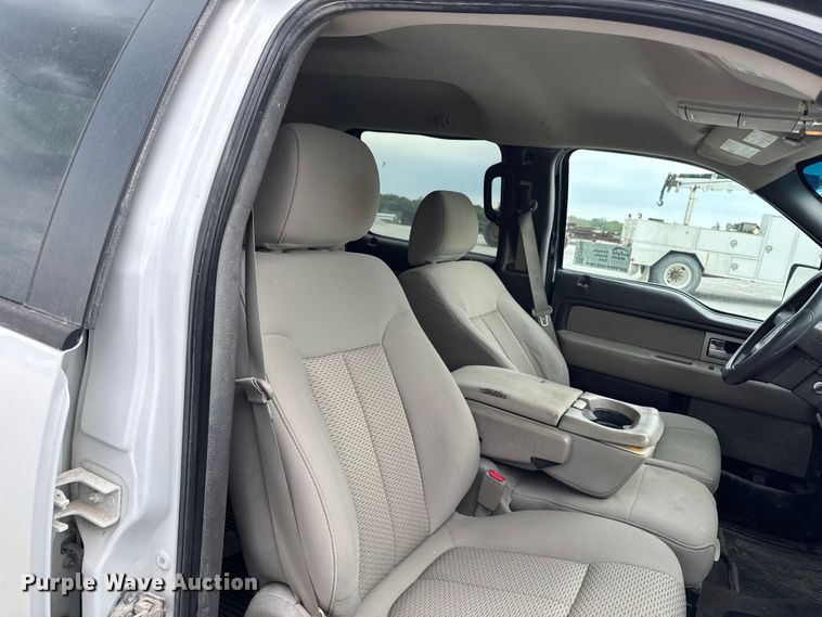image for item EA2343 2010 Ford F150 Crew Cab pickup truck
