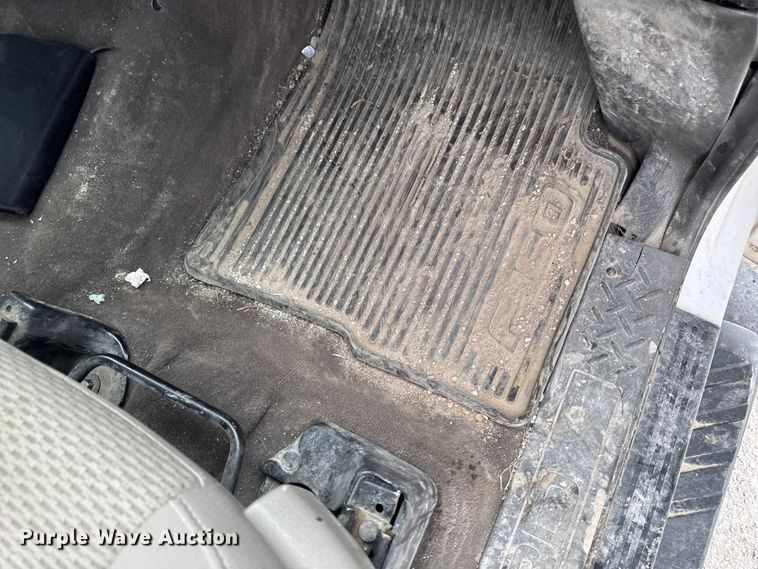 image for item EA2343 2010 Ford F150 Crew Cab pickup truck