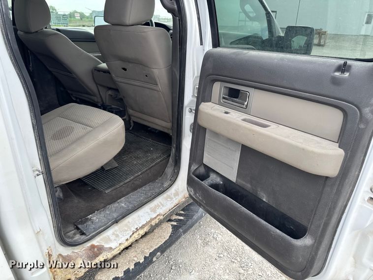 image for item EA2343 2010 Ford F150 Crew Cab pickup truck