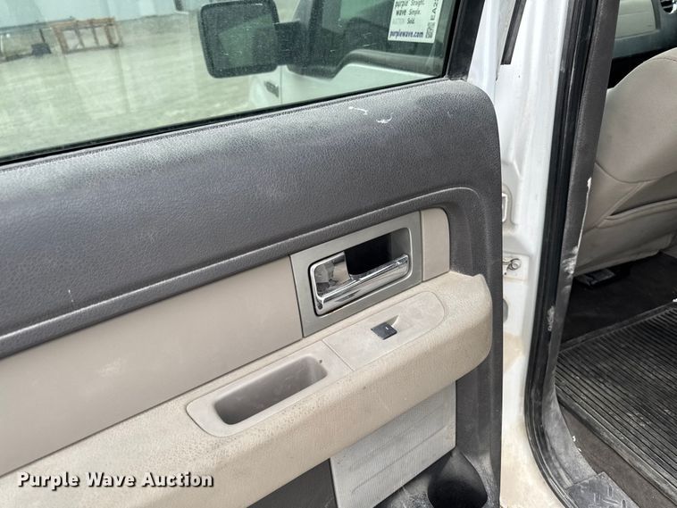image for item EA2343 2010 Ford F150 Crew Cab pickup truck
